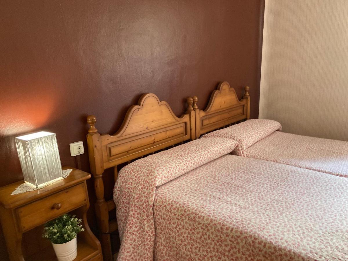 Bed and Breakfast La Alpargateria Вильяфранка-Монтес-де-Ока Экстерьер фото