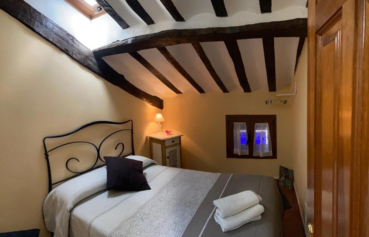 Bed and Breakfast La Alpargateria Вильяфранка-Монтес-де-Ока Экстерьер фото