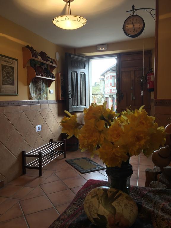 Bed and Breakfast La Alpargateria Вильяфранка-Монтес-де-Ока Экстерьер фото